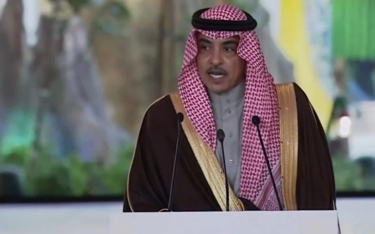 معالي وزير الإعلام: الفضاء الإعلامي ليس سمعة للفوضى أو الشعبوية الزائفة
