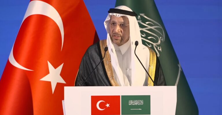 خالد الفالح: “الاستثمارات التركية في السعودية تتجاوز 2 مليار دولار”
