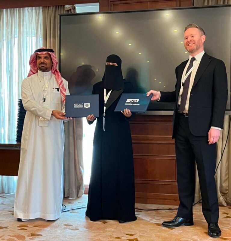 الدكتورة صفاء الحازمي تُتم برنامج سفراء القيادة وتؤكد: “الاستثمار في القائد استثمار في المستقبل”